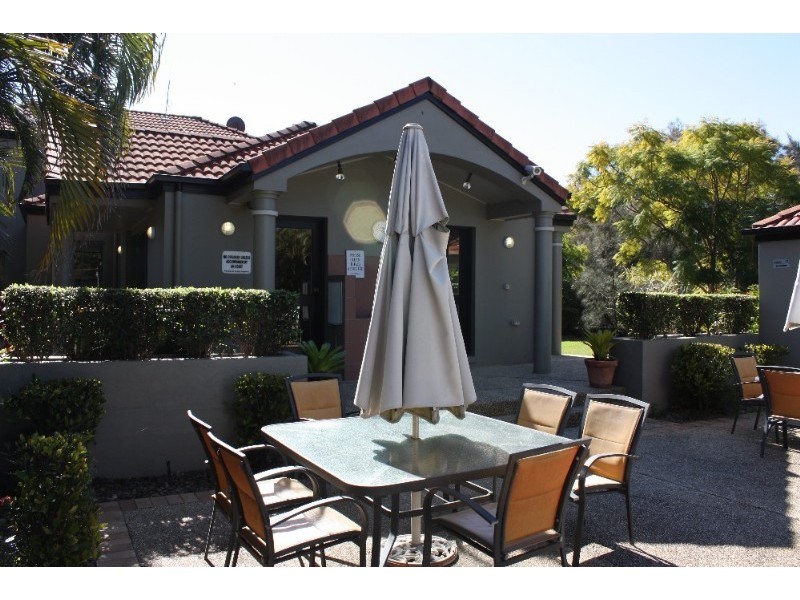 11/19 Santa Barbara Road, Hope Island QLD 4212