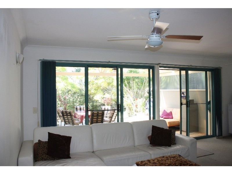 11/19 Santa Barbara Road, Hope Island QLD 4212