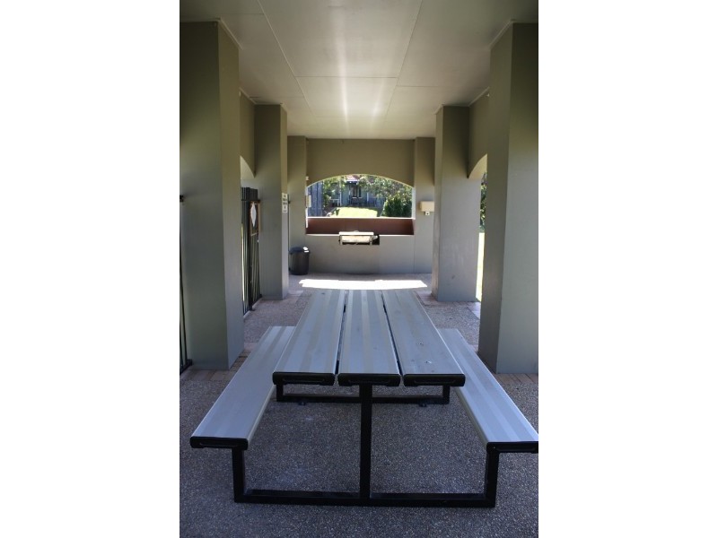 11/19 Santa Barbara Road, Hope Island QLD 4212