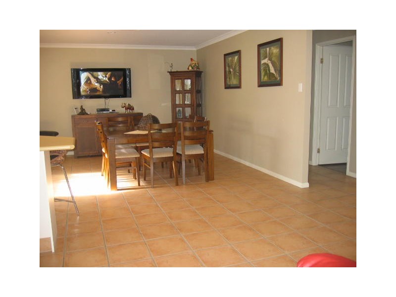 23 Tiger Drive, Arundel QLD 4214