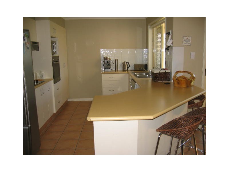 23 Tiger Drive, Arundel QLD 4214