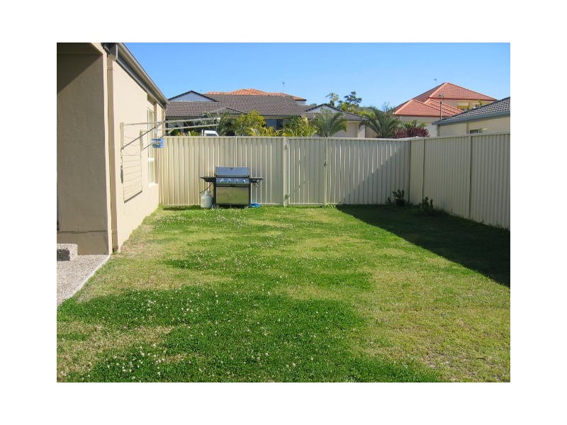 23 Tiger Drive, Arundel QLD 4214