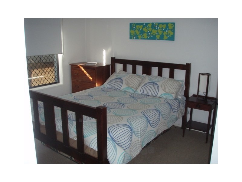 41 Zane Street, Molendinar QLD 4214