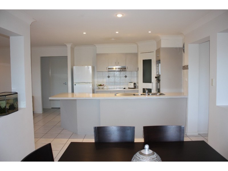 13 Brissendon Street, Maudsland QLD 4210