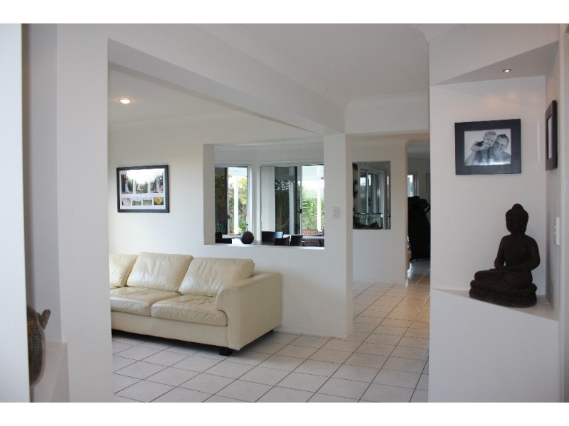 13 Brissendon Street, Maudsland QLD 4210