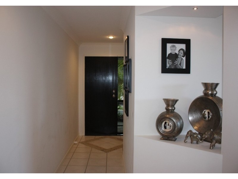 13 Brissendon Street, Maudsland QLD 4210