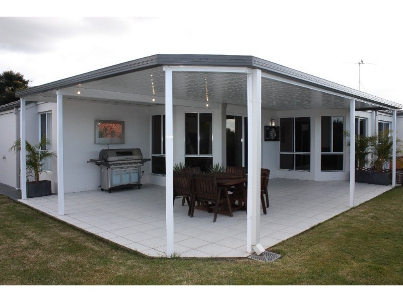 13 Brissendon Street, Maudsland QLD 4210