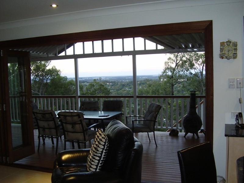 23 Highvale Drive, Helensvale QLD 4212
