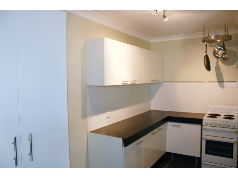 1/44 Oceanic Drive, Mermaid Waters QLD 4218