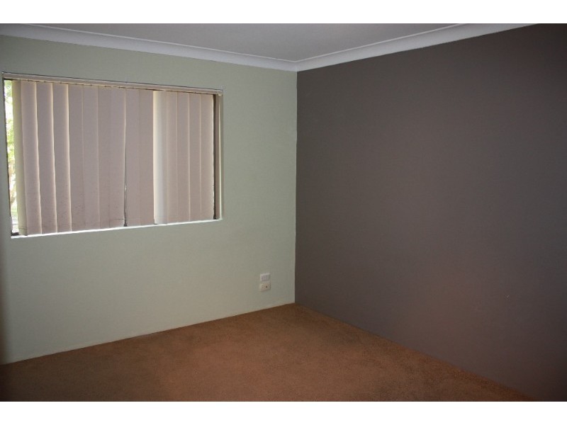 1/44 Oceanic Drive, Mermaid Waters QLD 4218