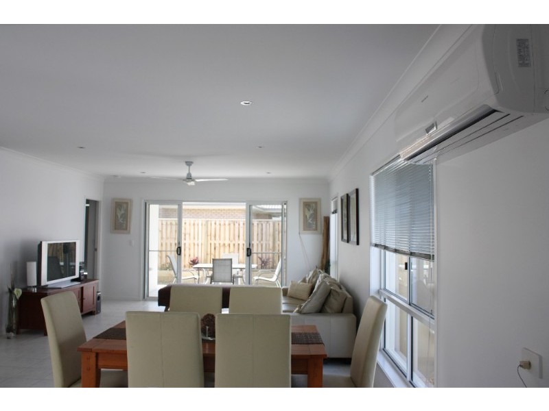 47 Runway Drive, Upper Coomera QLD 4209