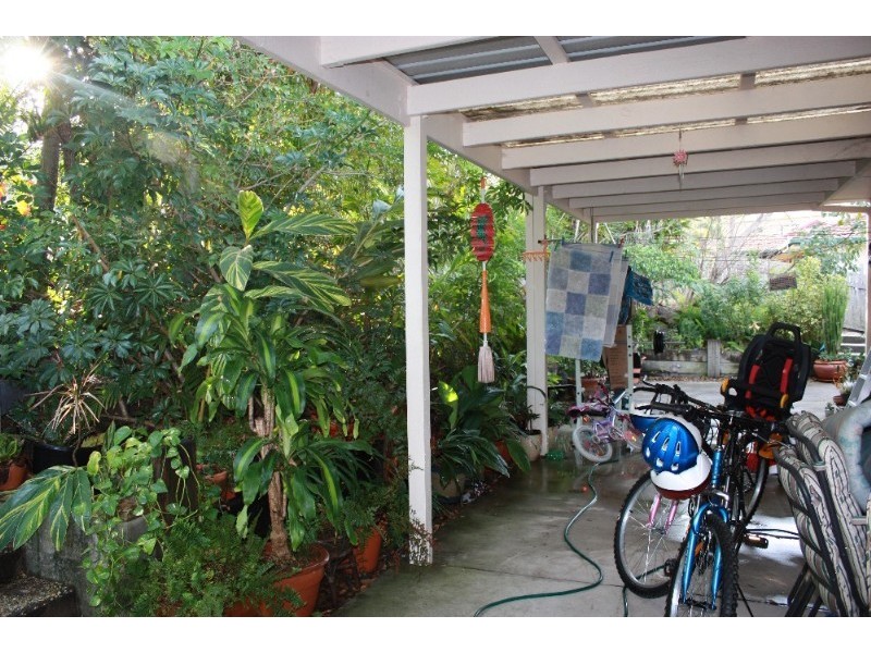 27 Barrine Drive, Worongary QLD 4213