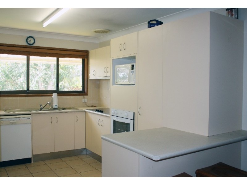 3 Horsham Place, Helensvale QLD 4212