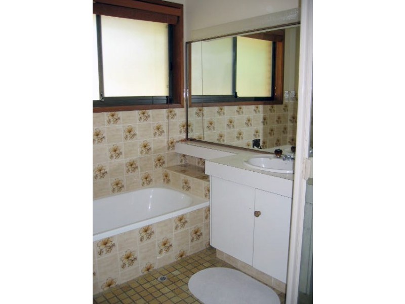 3 Horsham Place, Helensvale QLD 4212