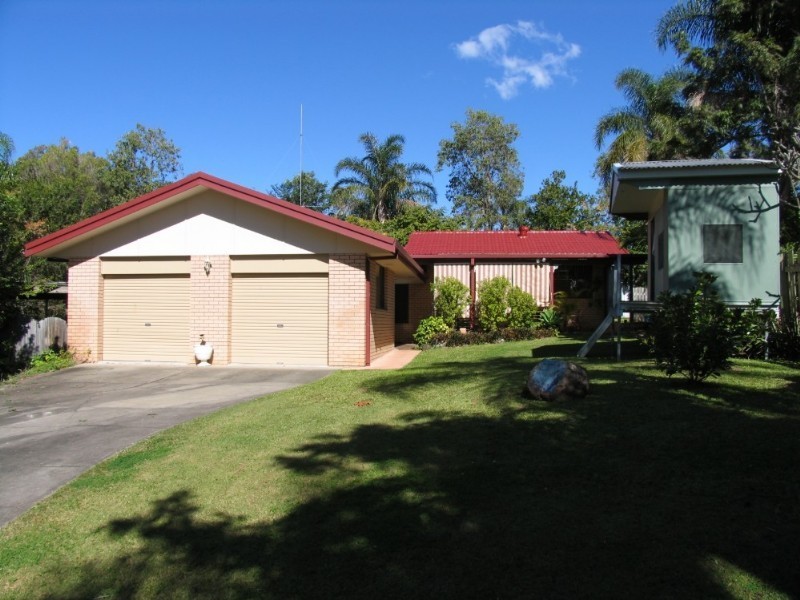 3 Horsham Place, Helensvale QLD 4212