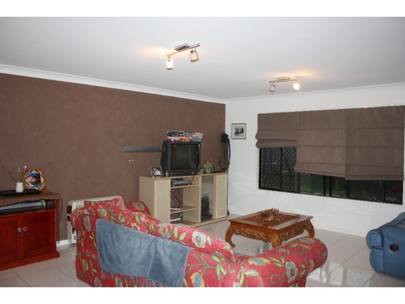 15 Bader Road, Upper Coomera QLD 4209