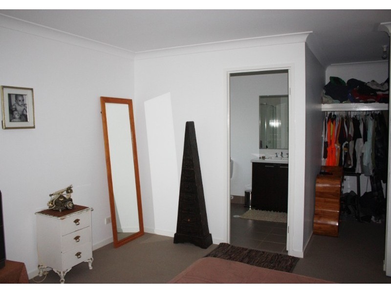 15 Bader Road, Upper Coomera QLD 4209