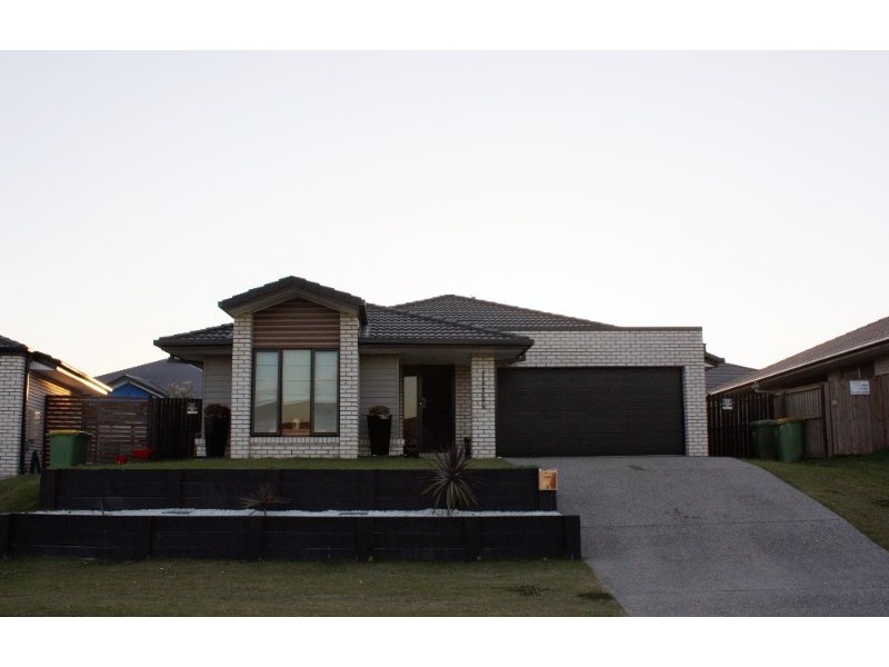 15 Bader Road, Upper Coomera QLD 4209