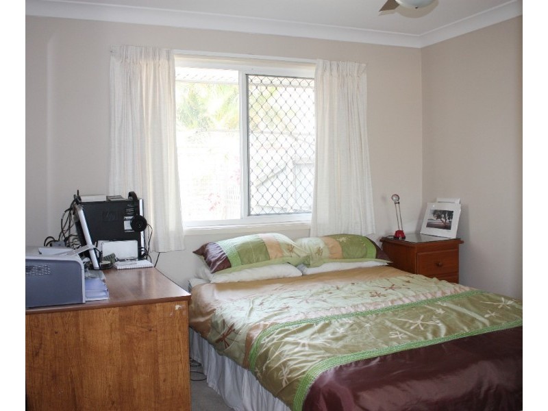 27/128 Benowa Road, Southport QLD 4215