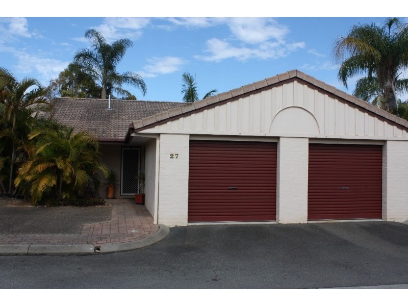 27/128 Benowa Road, Southport QLD 4215