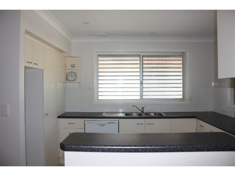 132 Monaco Street, Broadbeach Waters QLD 4218