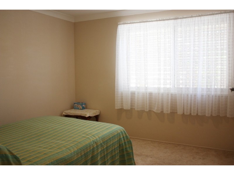 132 Monaco Street, Broadbeach Waters QLD 4218