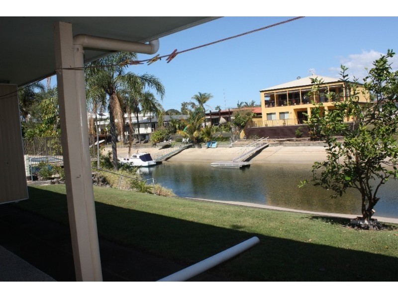 132 Monaco Street, Broadbeach Waters QLD 4218