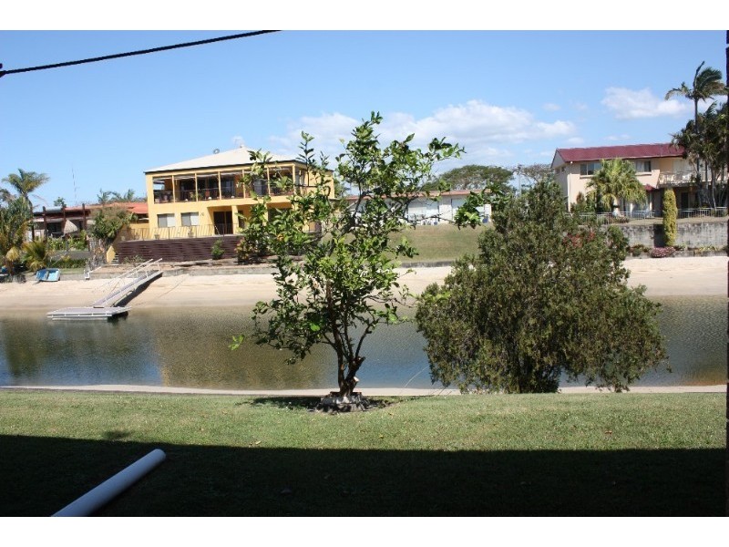 132 Monaco Street, Broadbeach Waters QLD 4218