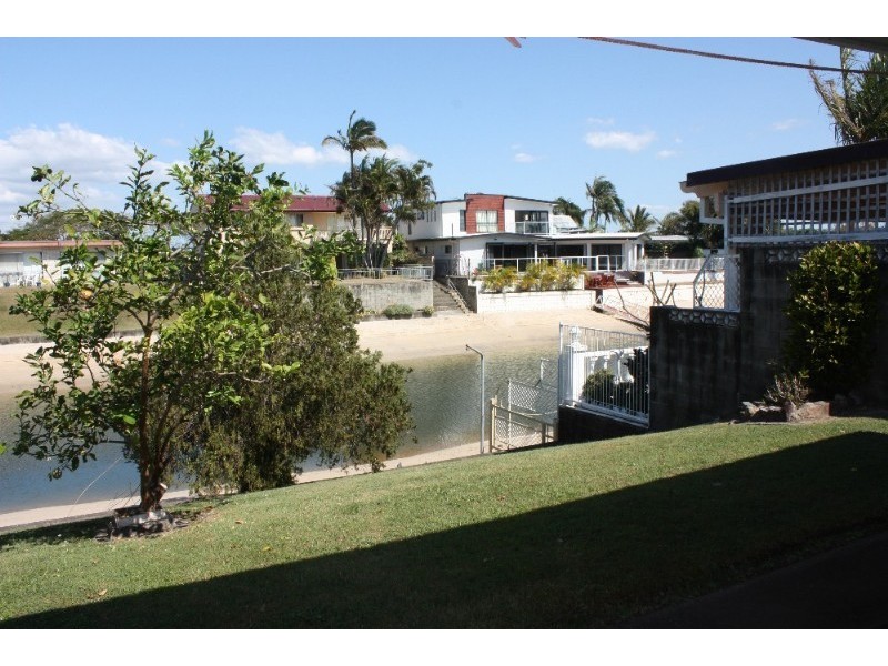 132 Monaco Street, Broadbeach Waters QLD 4218