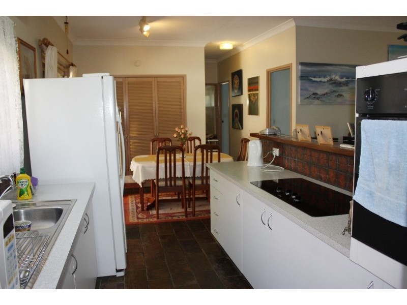 2 Alzino Place, Carrara QLD 4211