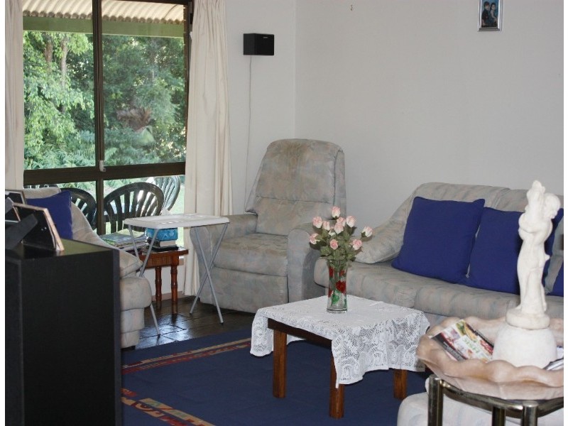 2 Alzino Place, Carrara QLD 4211