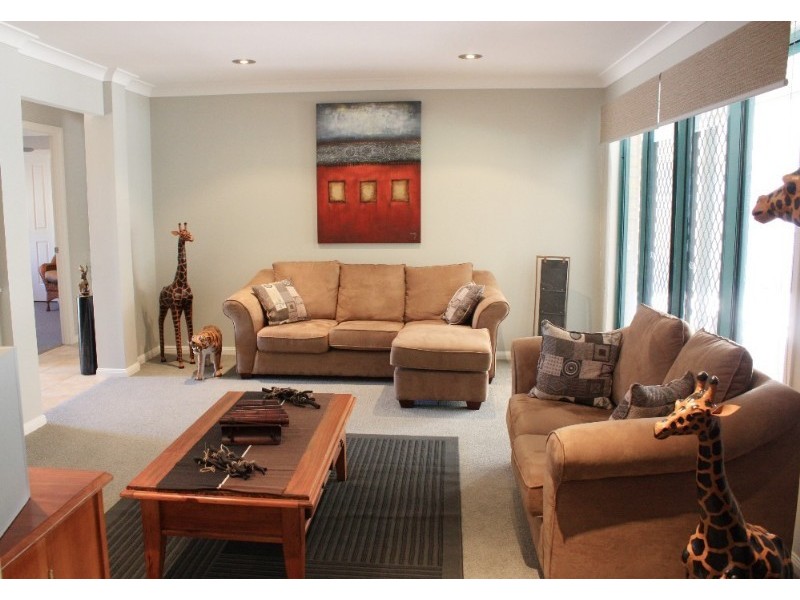 21 Lakeshore Drive, Monterey Keys QLD 4212