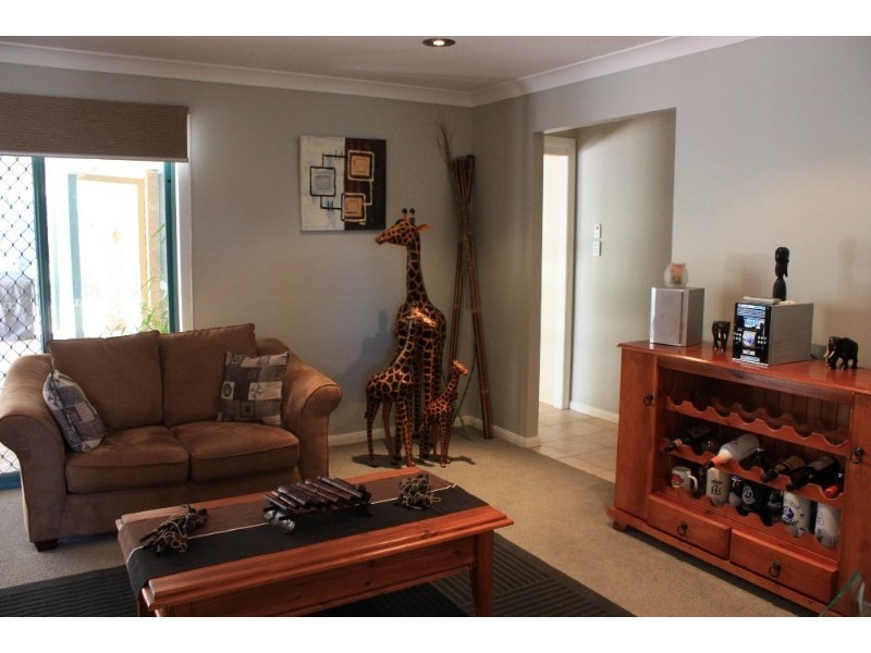 21 Lakeshore Drive, Monterey Keys QLD 4212