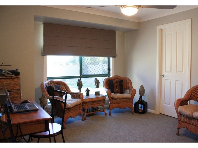 21 Lakeshore Drive, Monterey Keys QLD 4212