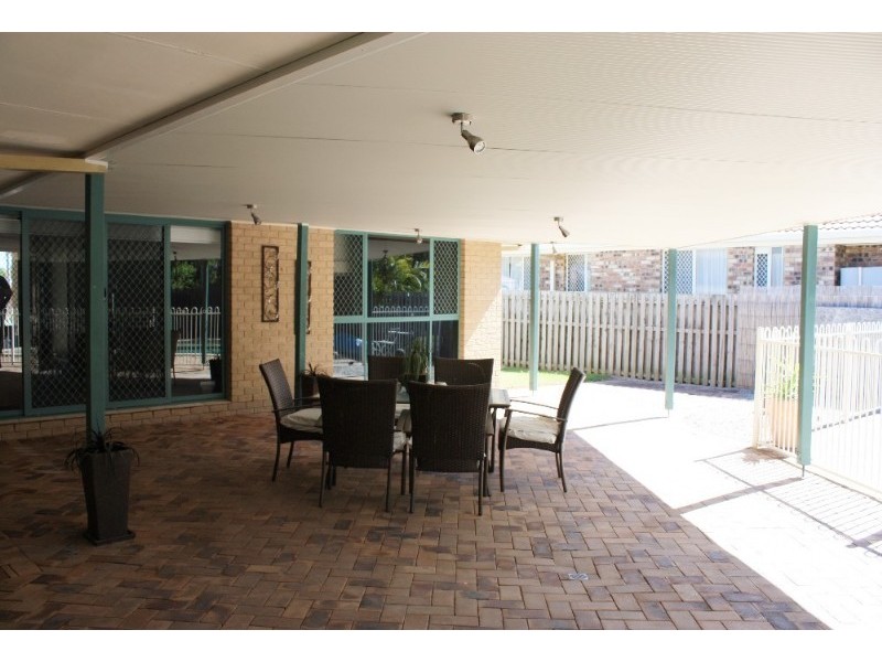 21 Lakeshore Drive, Monterey Keys QLD 4212