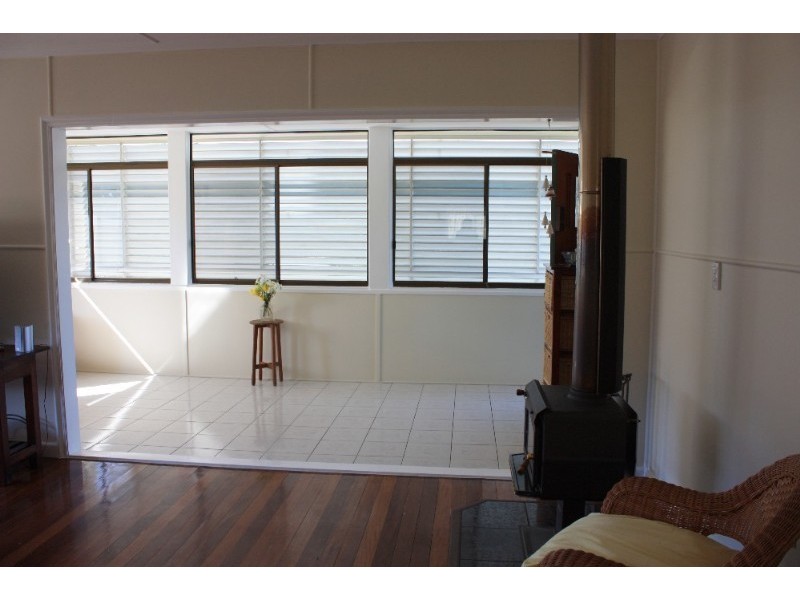 19 Bellevue Parade, Labrador QLD 4215