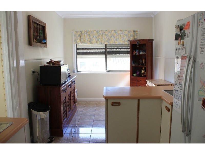 19 Bellevue Parade, Labrador QLD 4215