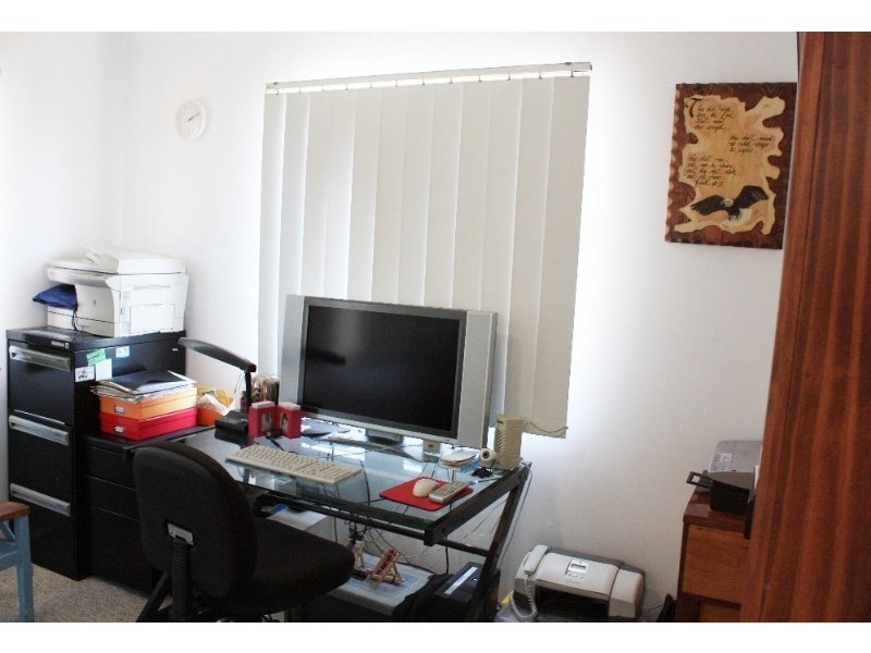 2 Beitz Avenue, Labrador QLD 4215