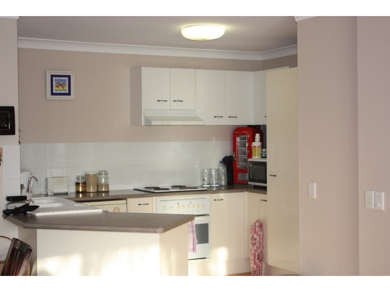 28 Marble Arch Place, Arundel QLD 4214