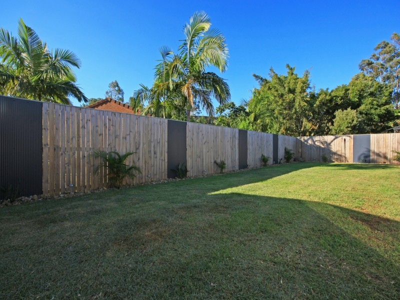 2/12 Galloway Drive, Ashmore QLD 4214