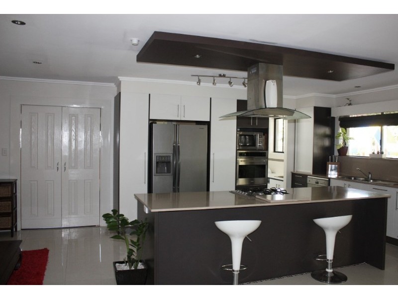 9 Luxor Street, Southport QLD 4215