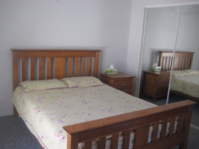 8 Overton Street, Calamvale QLD 4116