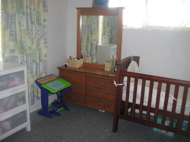 8 Overton Street, Calamvale QLD 4116