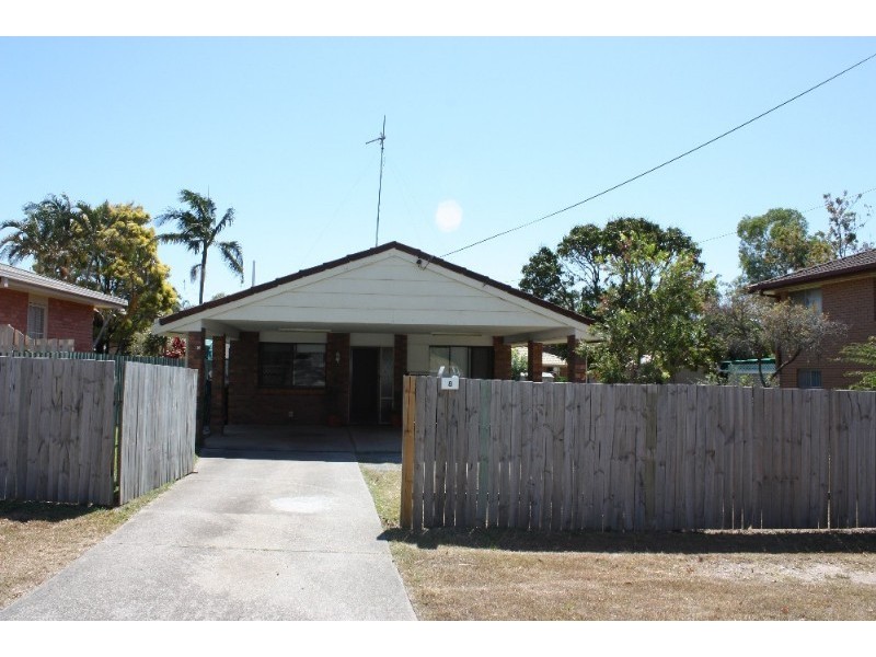8 Warratina Street, Labrador QLD 4215