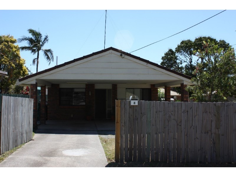 8 Warratina Street, Labrador QLD 4215
