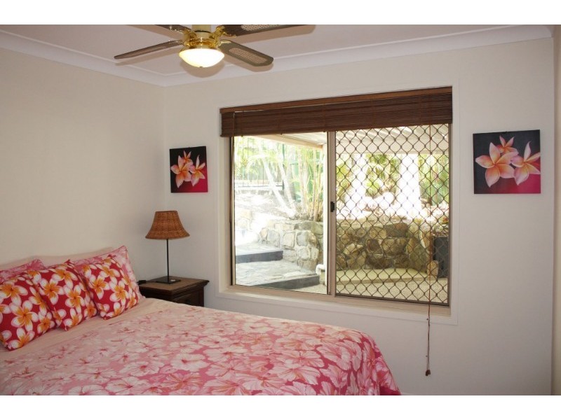 77 Lindfield Road, Helensvale QLD 4212