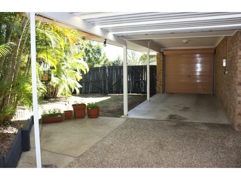 77 Lindfield Road, Helensvale QLD 4212