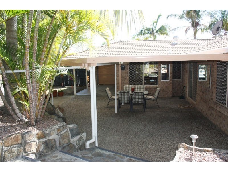 77 Lindfield Road, Helensvale QLD 4212