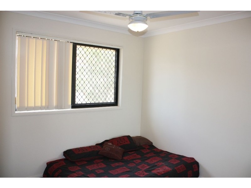 38 Ingles Circuit, Arundel QLD 4214