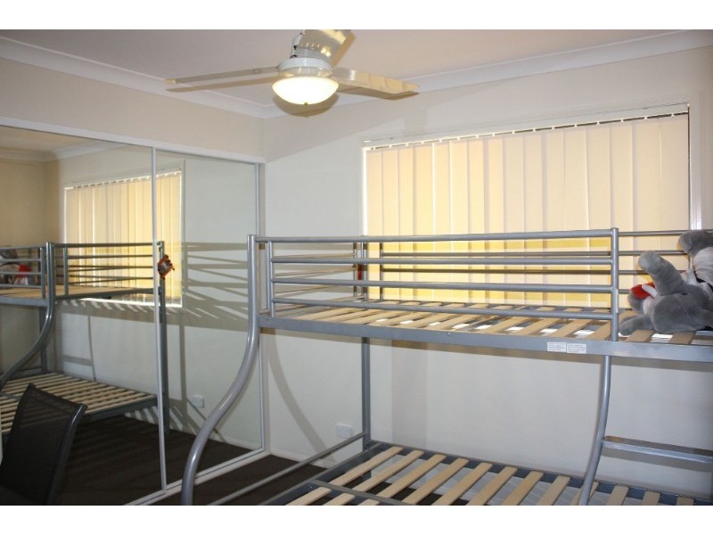 38 Ingles Circuit, Arundel QLD 4214